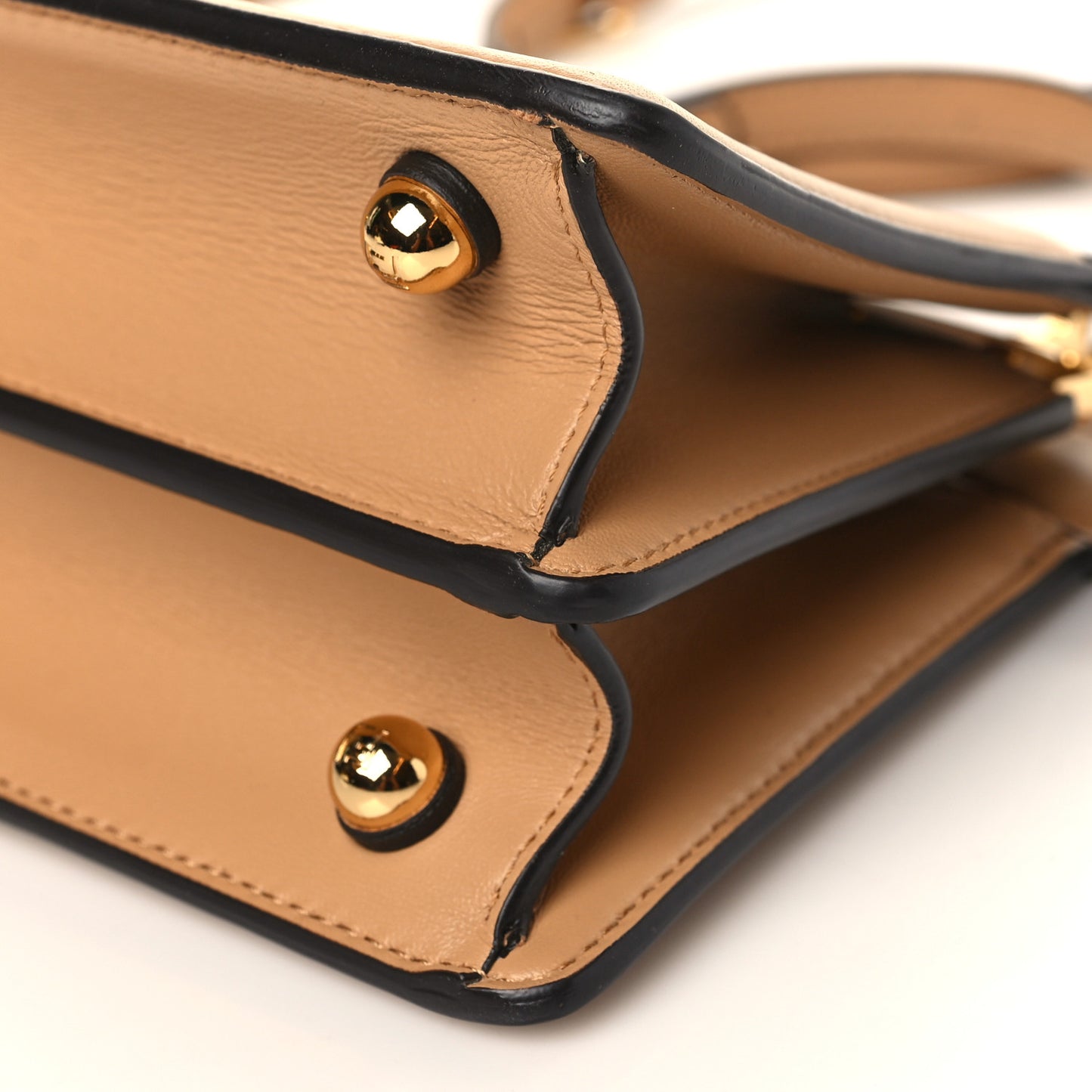 Shiny Nappa Petite Peekaboo I SEE U Satchel Miele Scuro