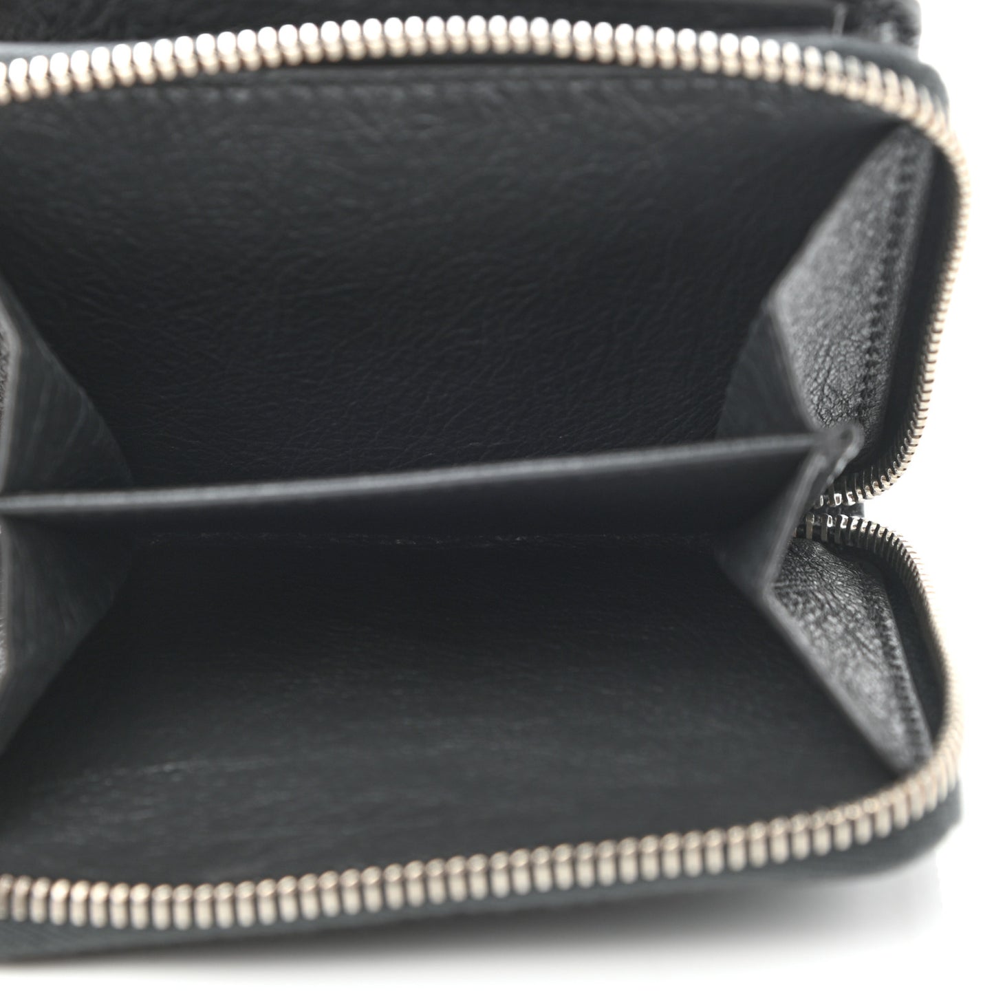 Agneau Classic Silver Hardware Compact Wallet Gris Fossile