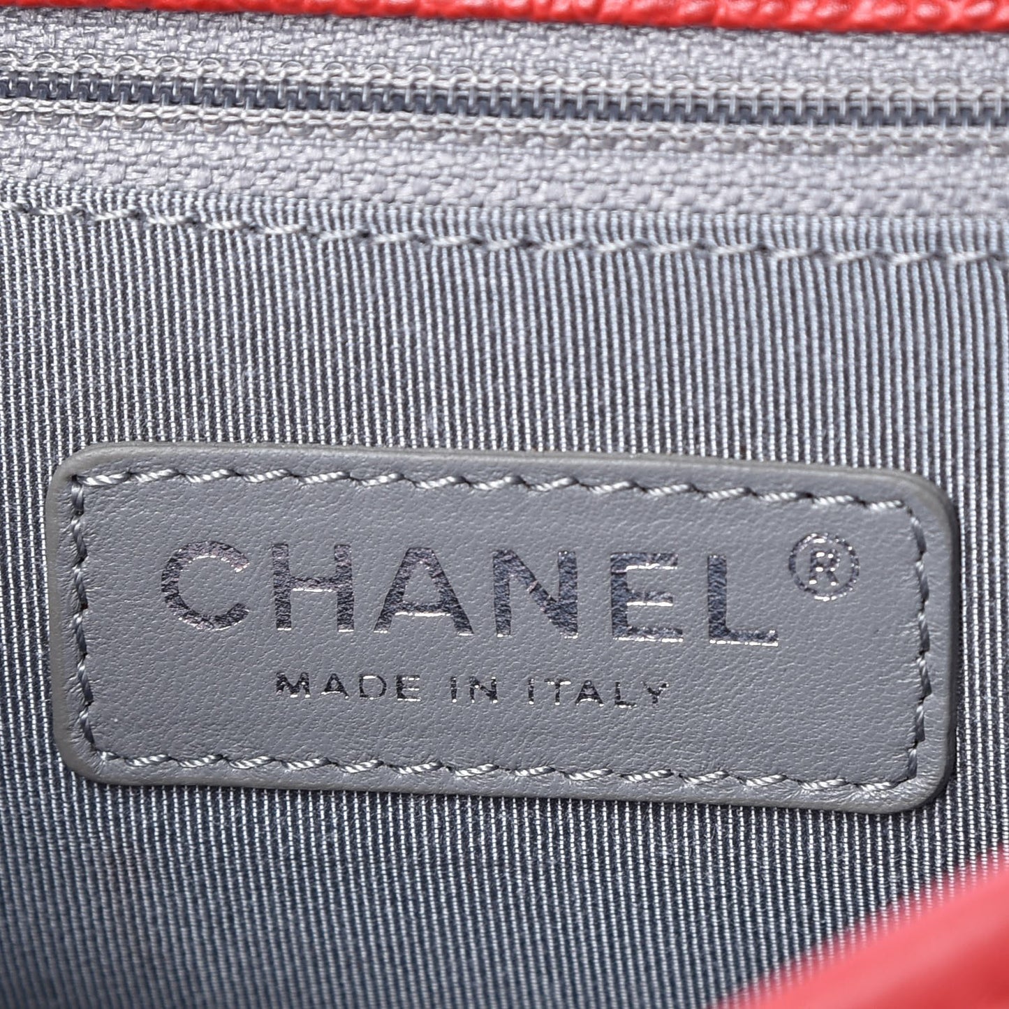 Caviar Quilted Medium French Riviera Flap Red