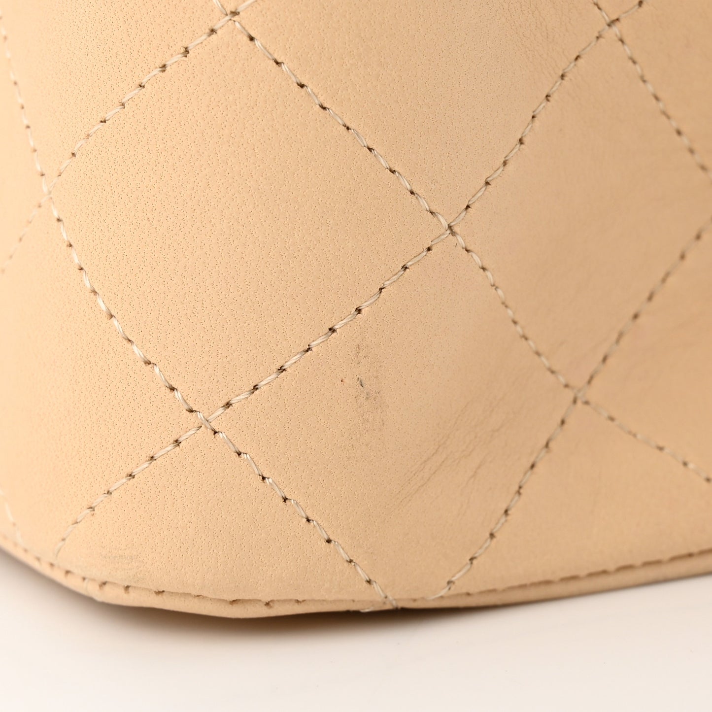Lambskin Quilted Medium Double Flap Beige