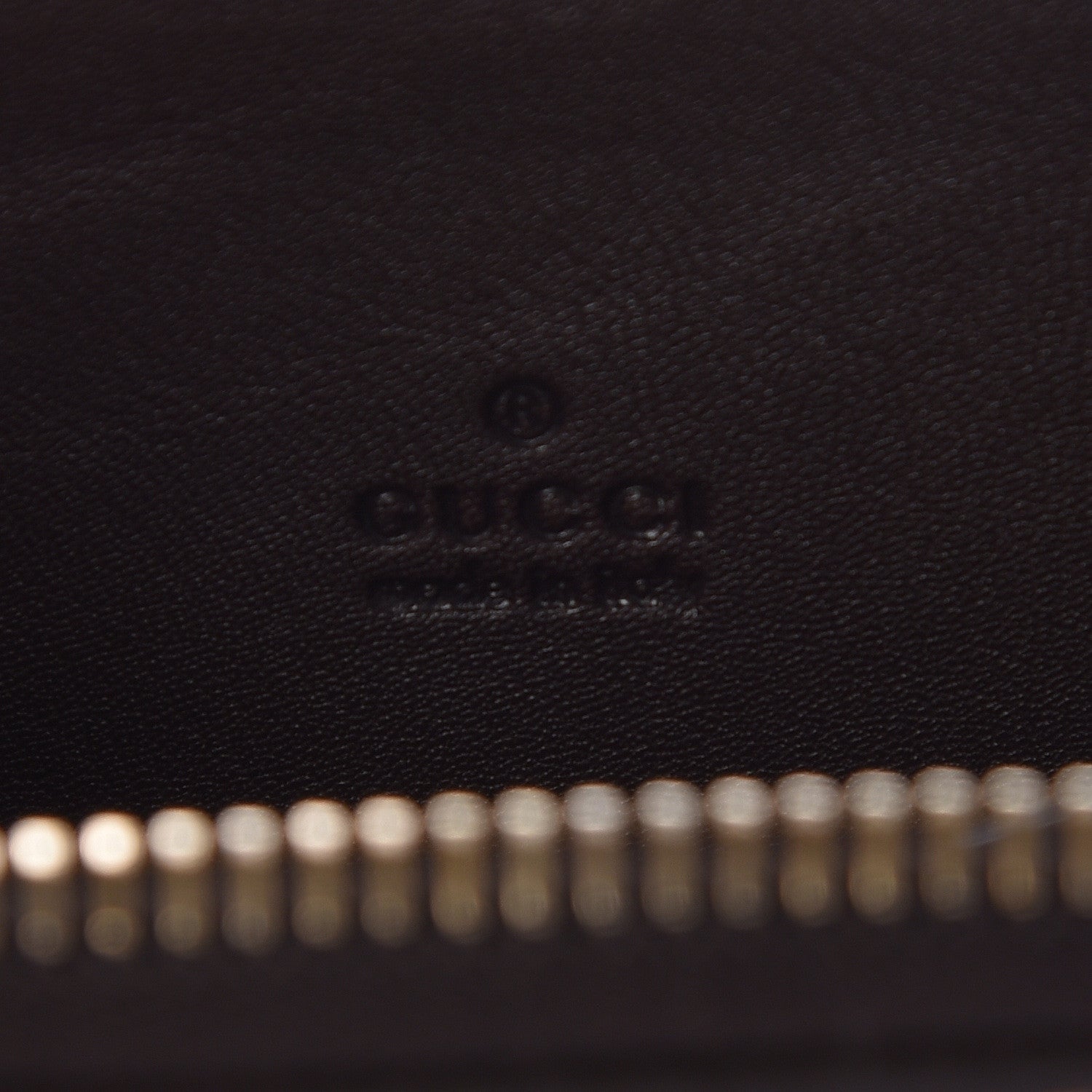 Gucci Monogram Zip Around Card Case Brown 7 of 7