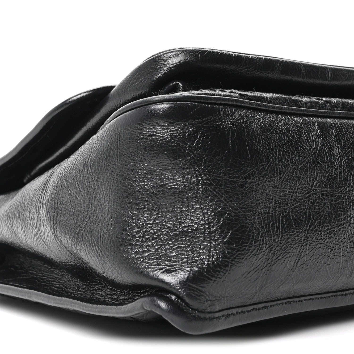 Saint Laurent Crinkled Calfskin Matelasse Monogram Medium Niki Chain Satchel Black 8 of 9