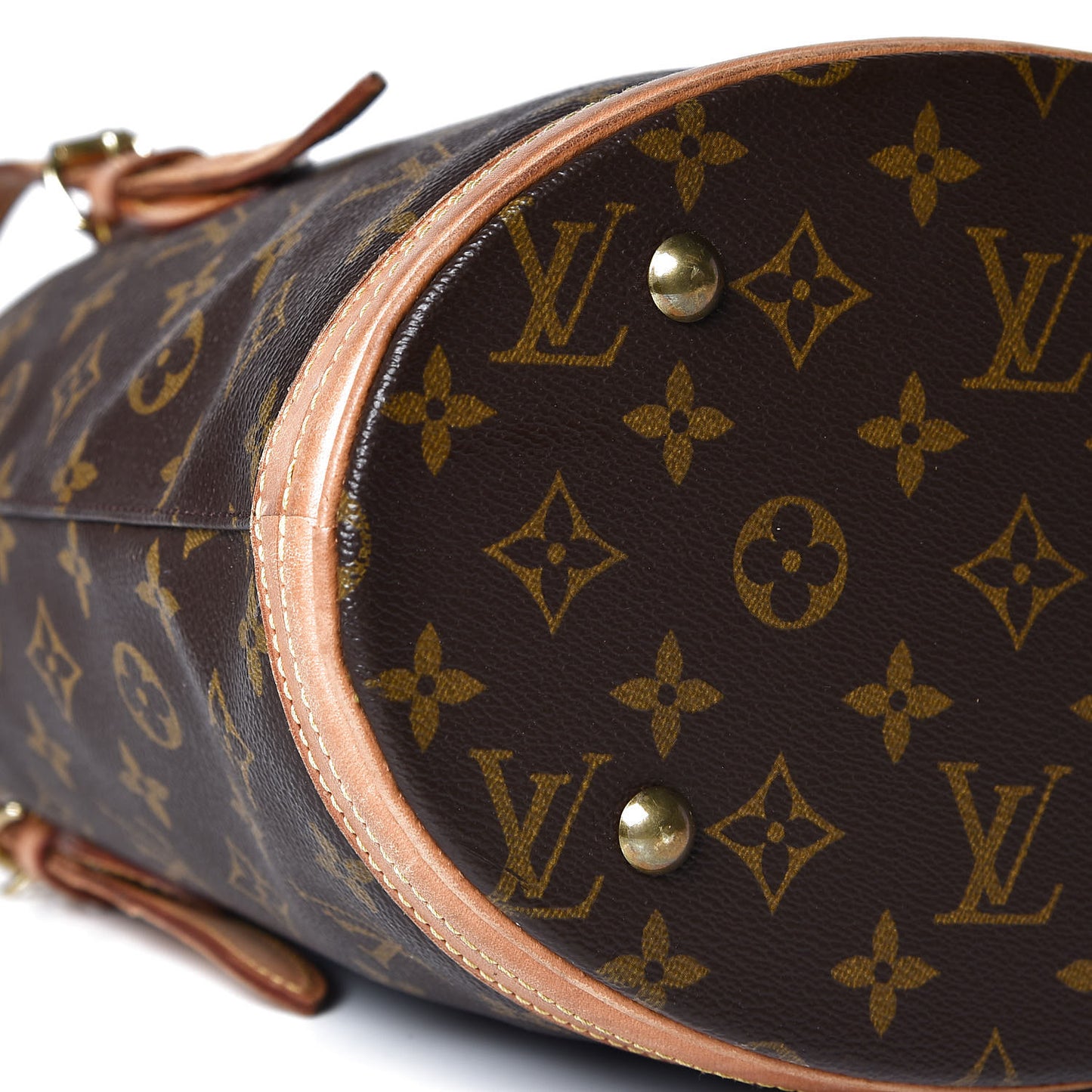 Monogram Petit Bucket 23
