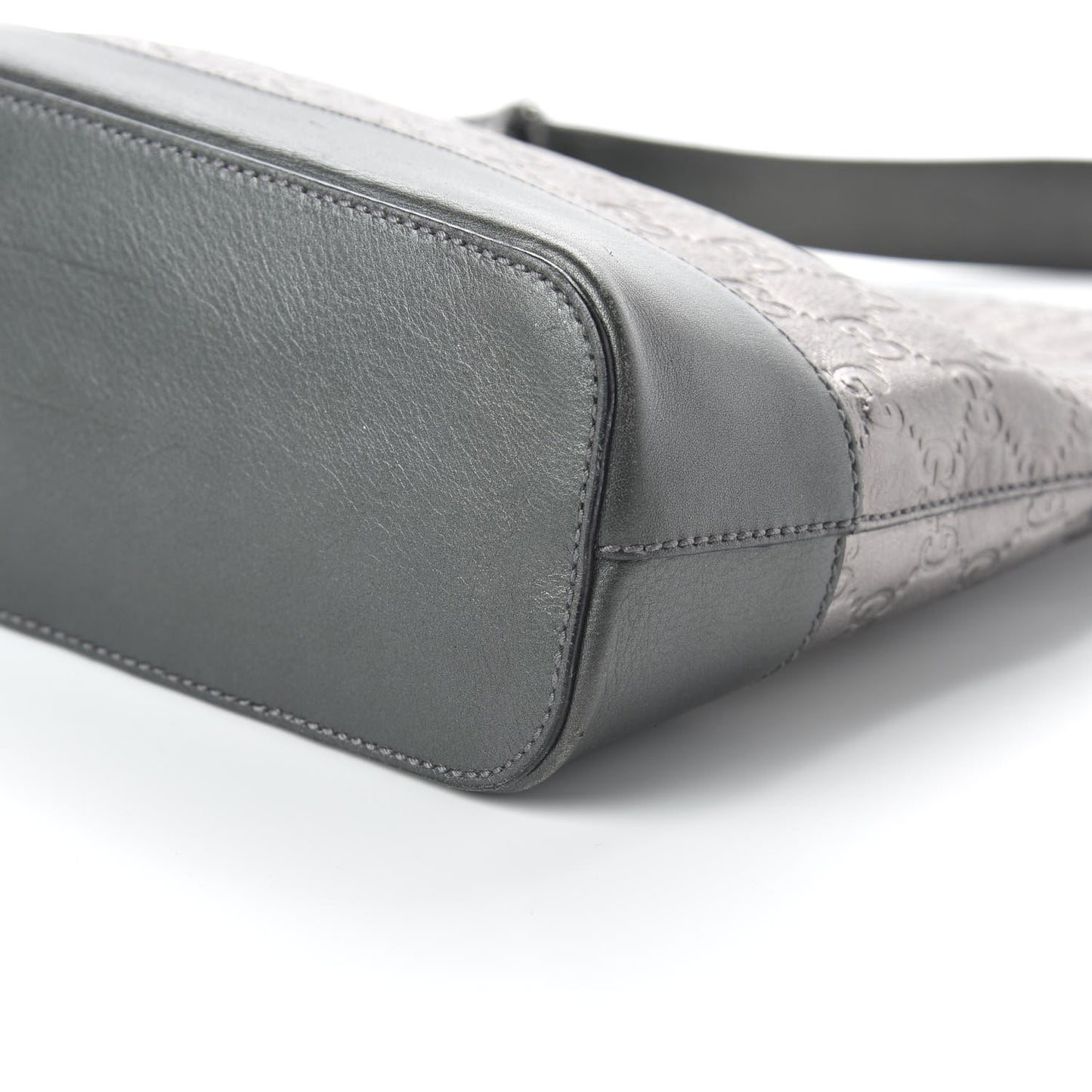 Guccissima Small Shoulder Bag Pewter