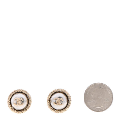 Chanel Pearl CC Round Earrings Gold 2 of 4
