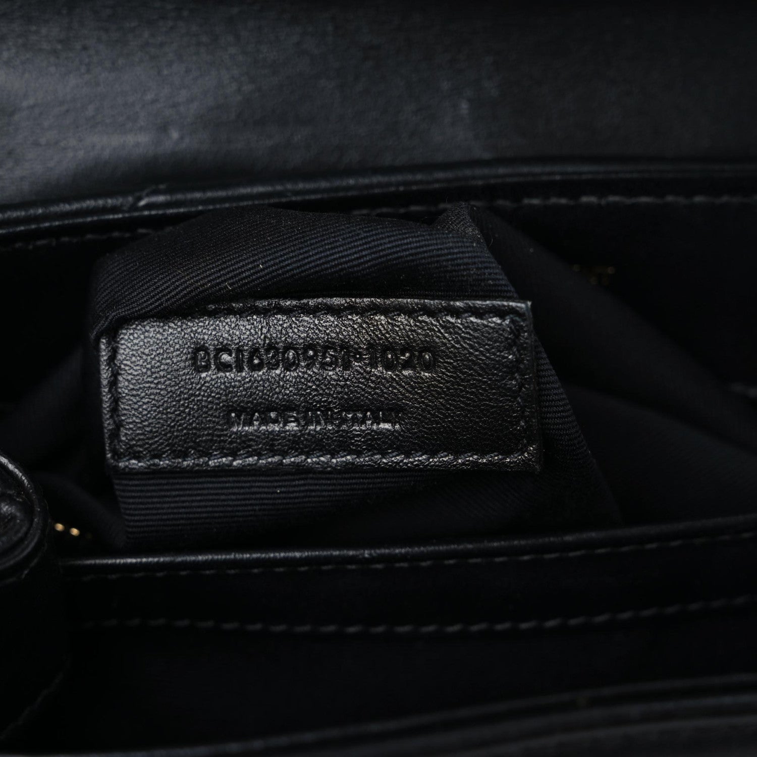 Saint Laurent Calfskin Y Quilted Monogram Toy Loulou Crossbody Bag Black 8 of 18