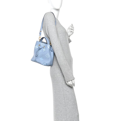 Louis Vuitton Empreinte Monogram Giant By The Pool Neonoe BB Summer Blue 2 of 10