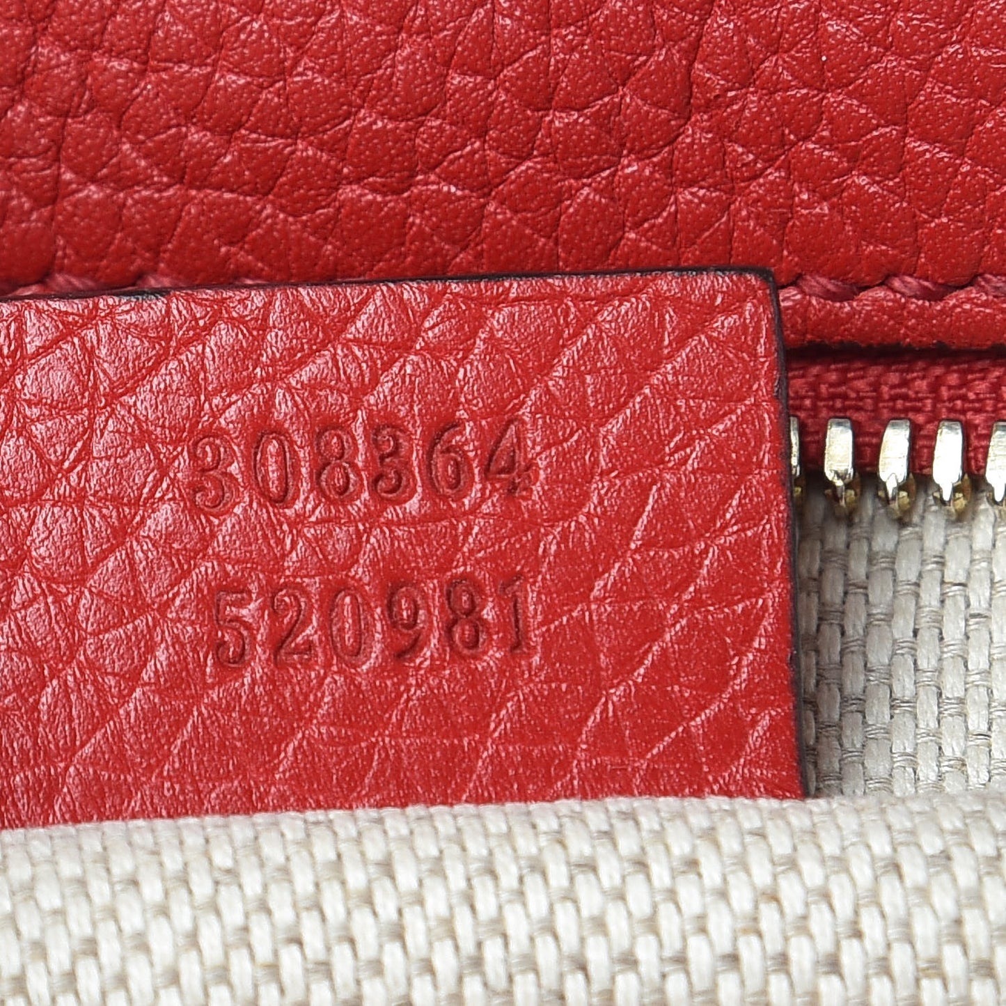 Pebbled Calfskin Small Soho Disco Bag Tabasco Red
