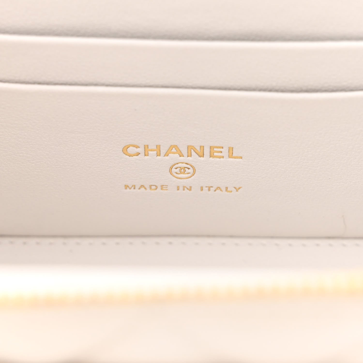 Chanel Caviar Quilted Polly Pocket East West Top Vanity With Chain White 6 of 11