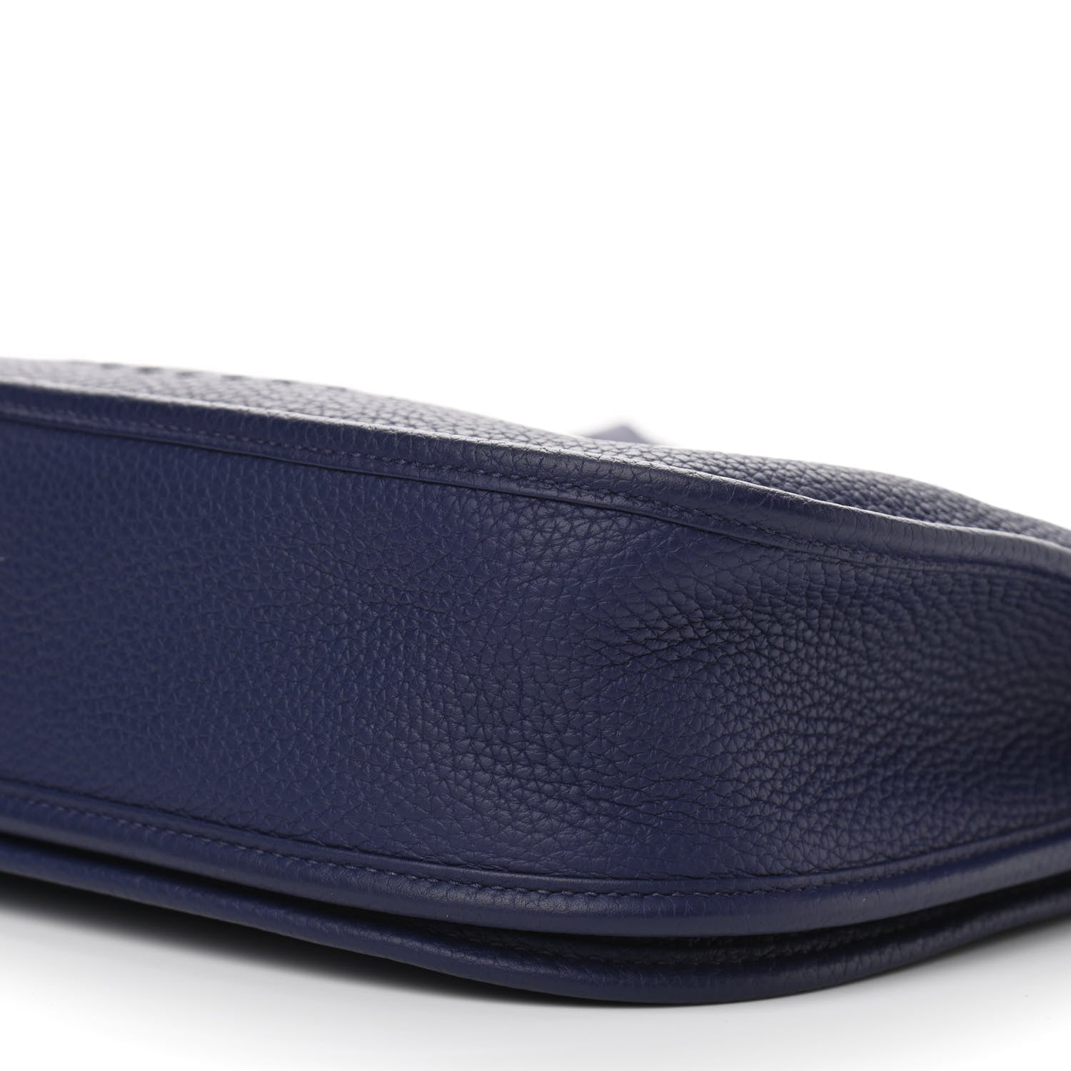Hermes Taurillon Clemence Evelyne III PM Bleu Encre 9 of 10