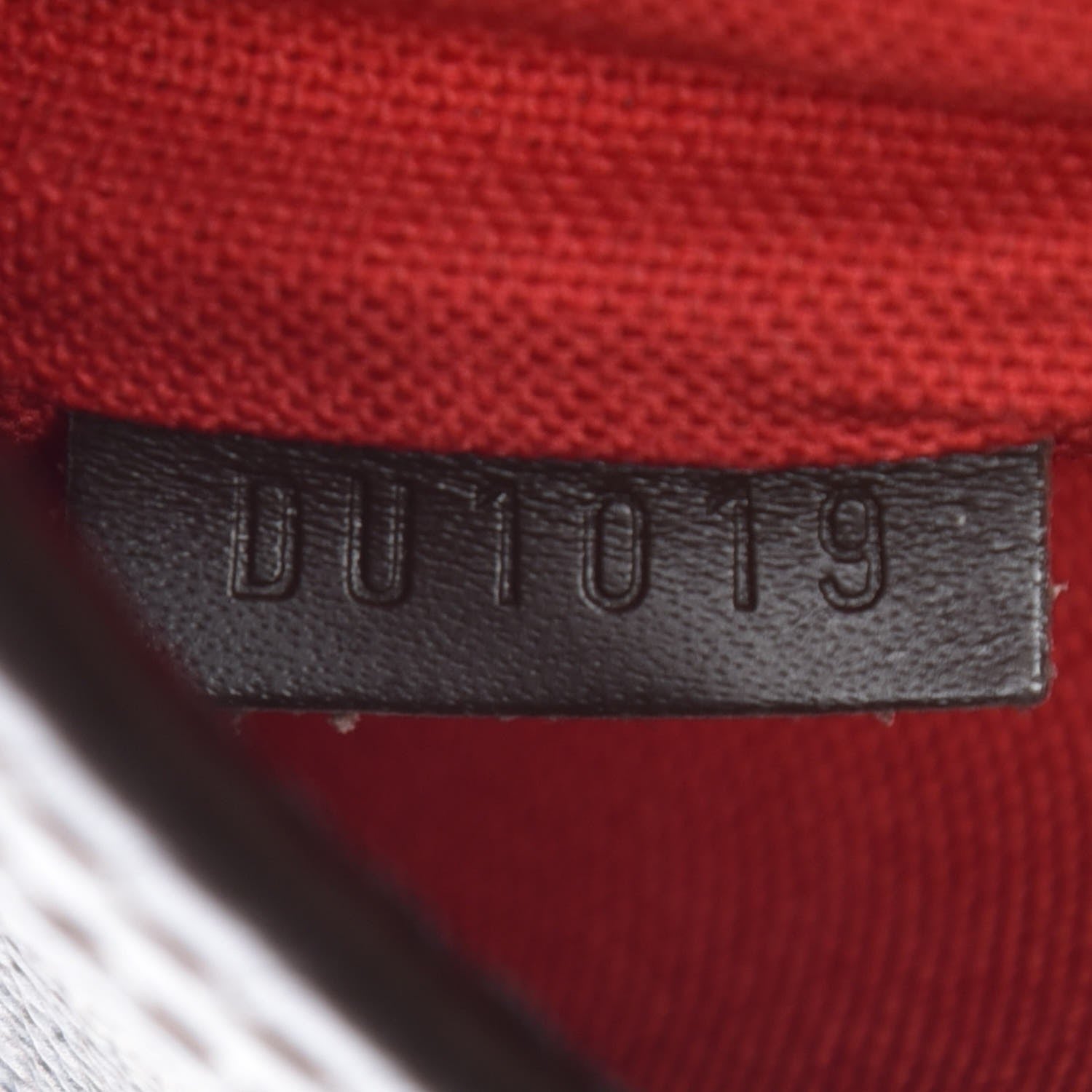Louis Vuitton Damier Ebene Bloomsbury GM 7 of 7