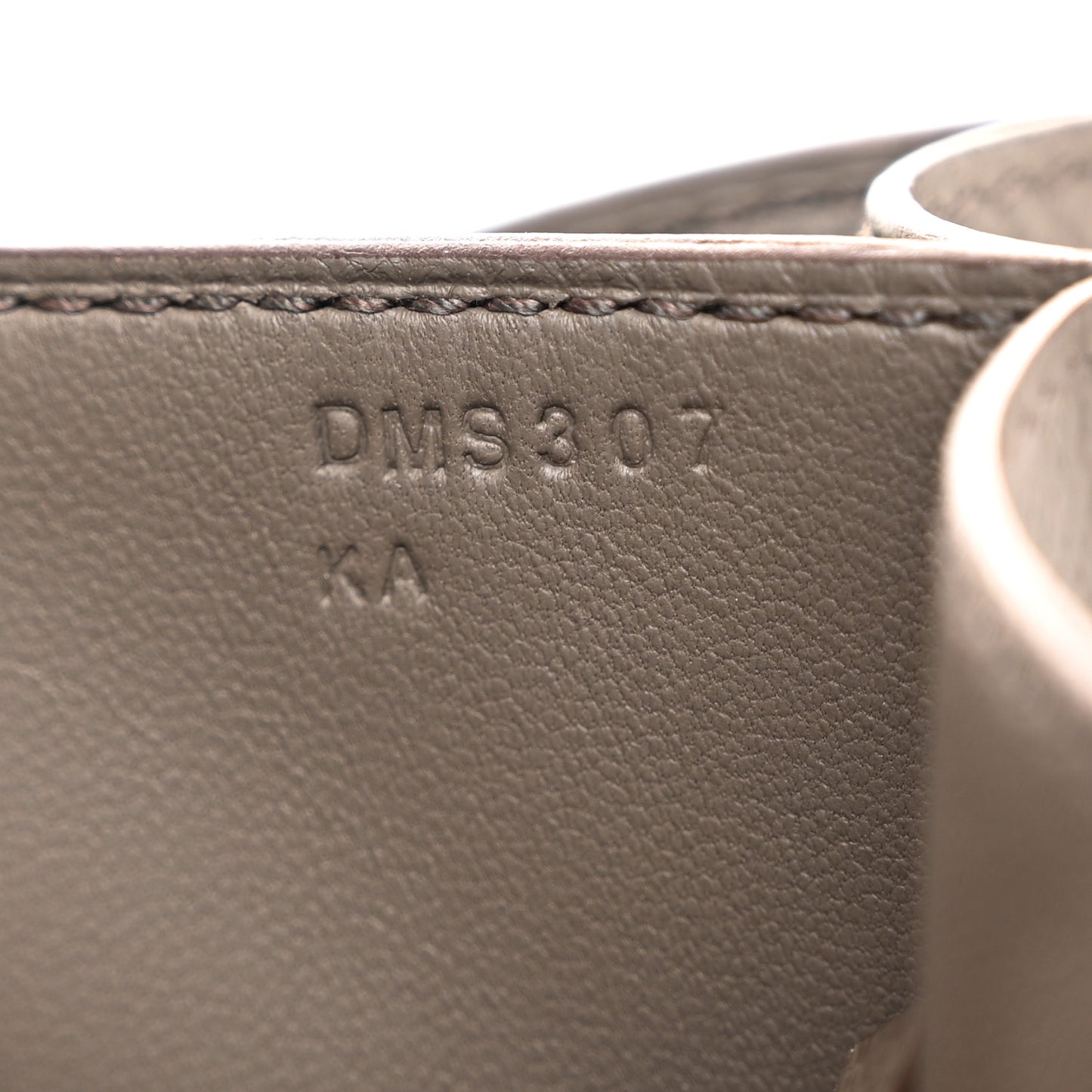 Epsom Constance 24 Etain