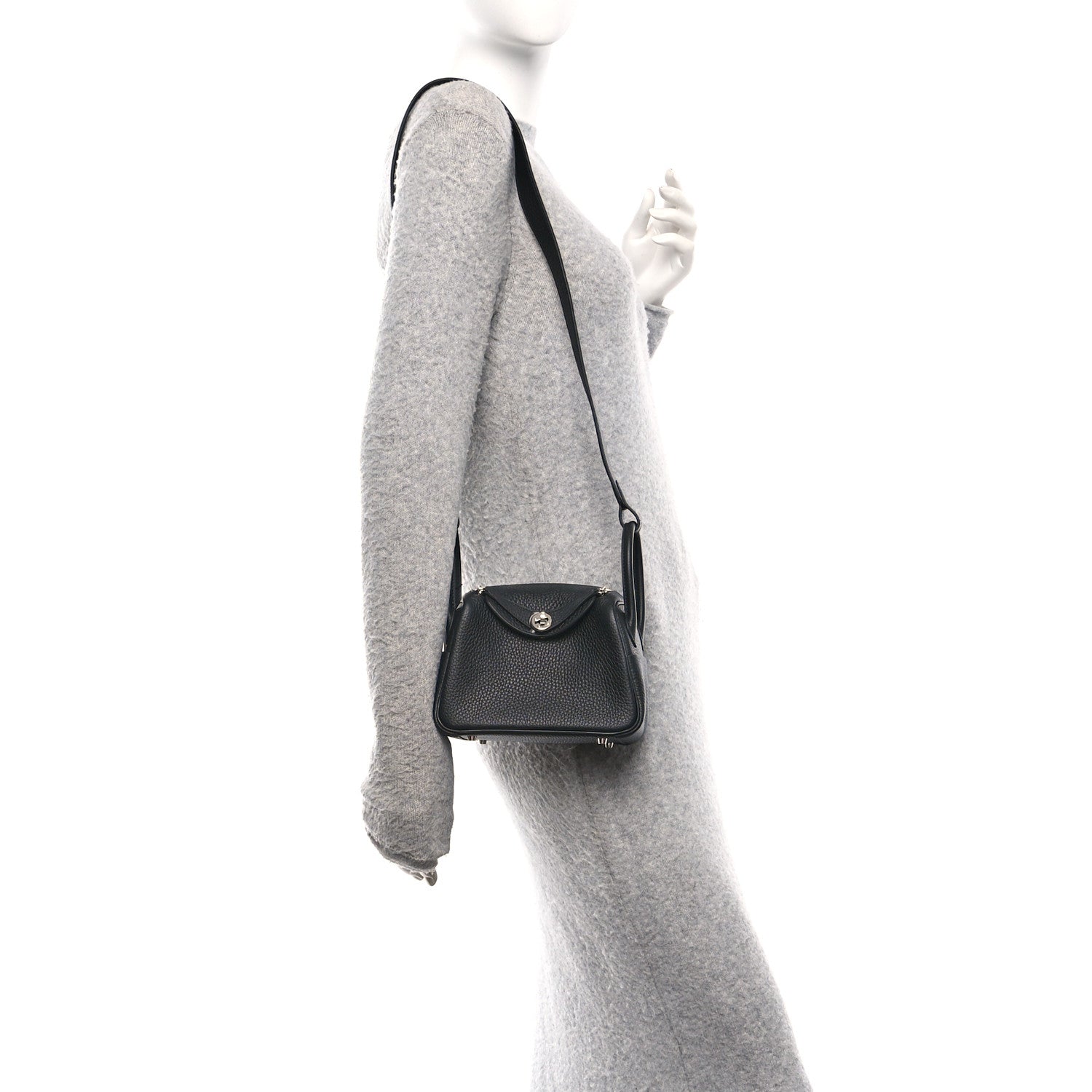 Hermes Taurillon Clemence Mini Lindy 20 Black 2 of 11