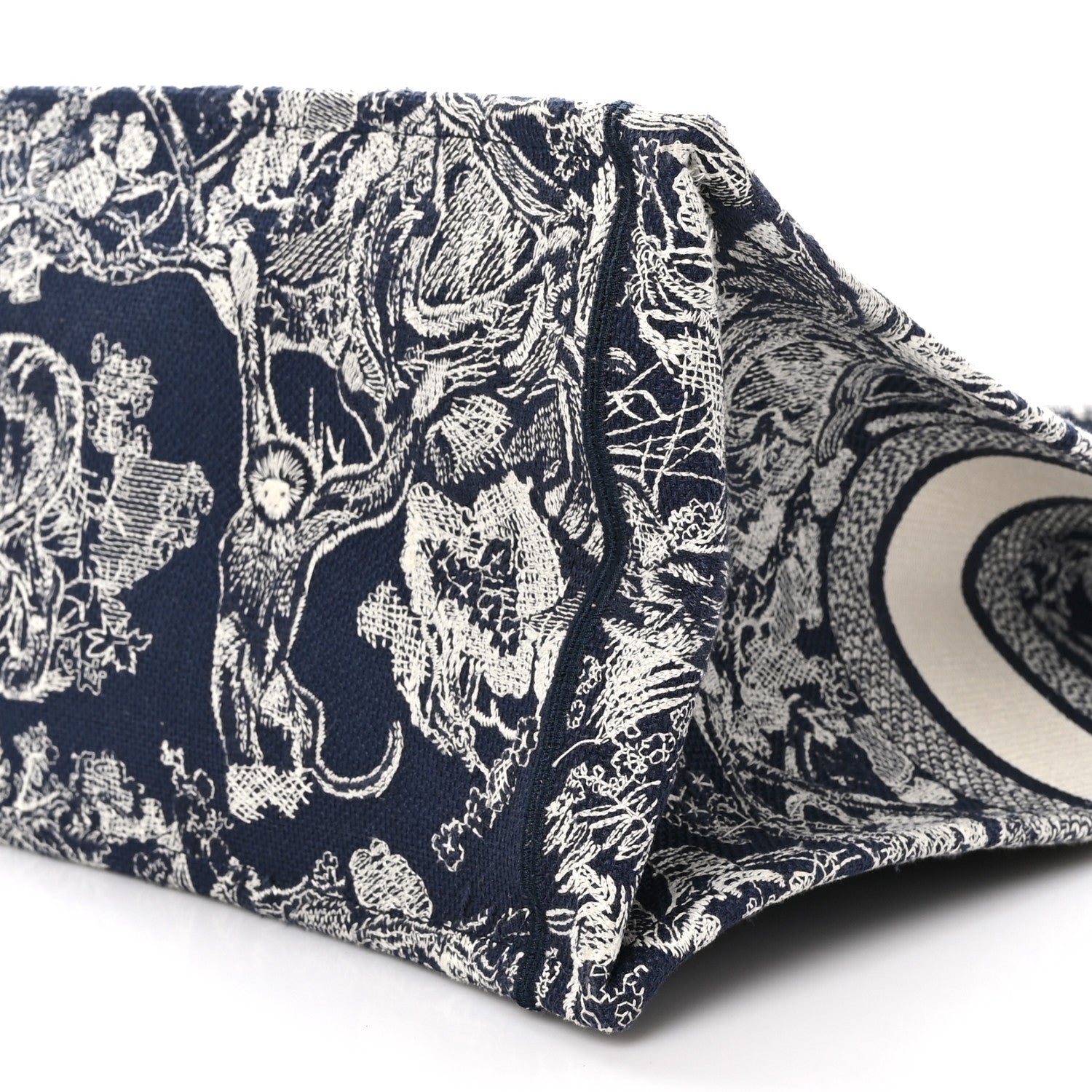 Christian Dior Canvas Embroidered Large Dioriviera Toile De Jouy Reverse Book Tote Blue 10 of 11