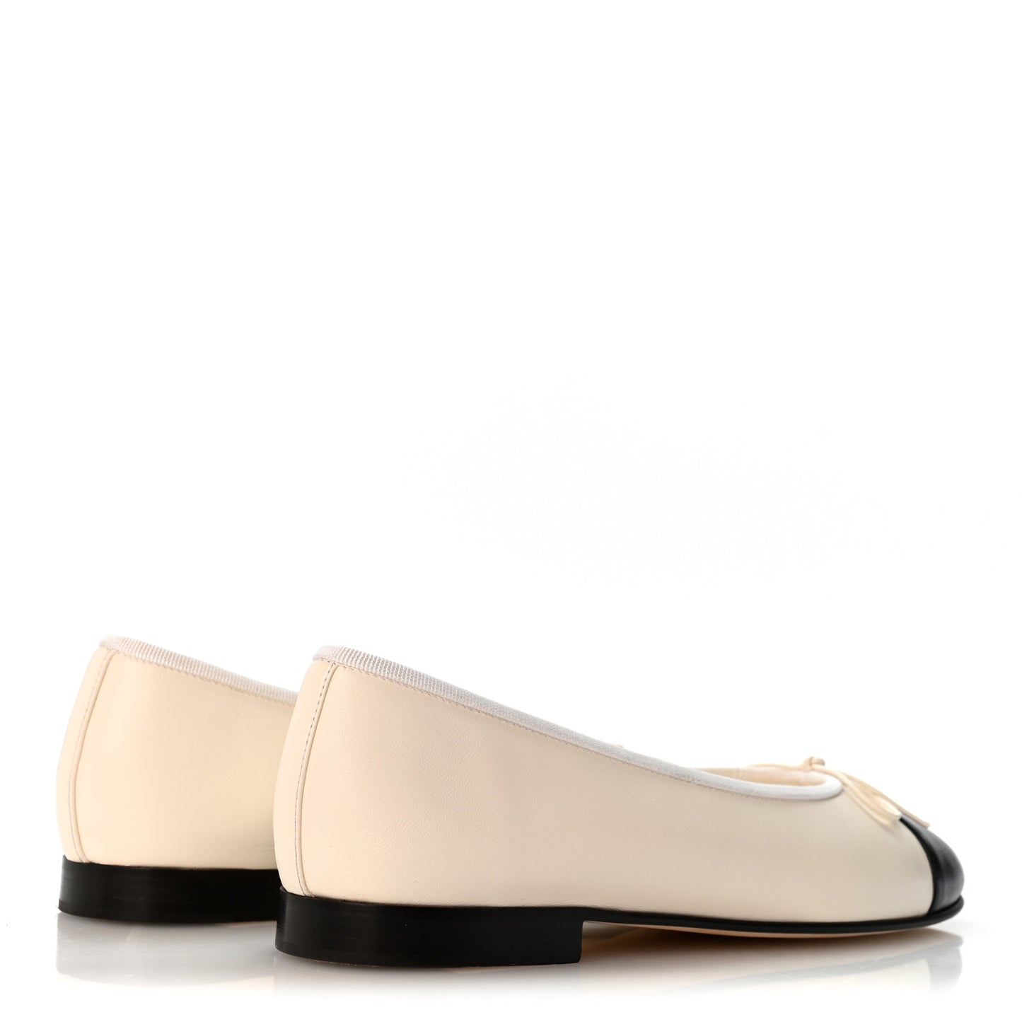 Lambskin Cap Toe CC Ballerina Flats 39 White Black