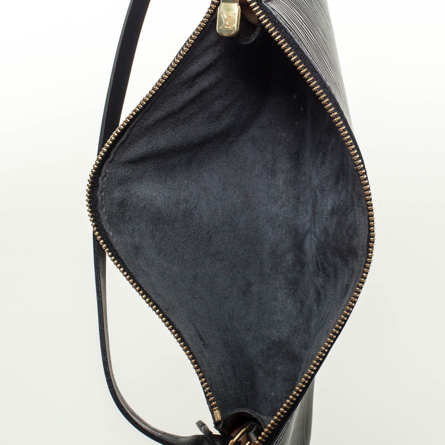 Epi Pochette Accessories Black