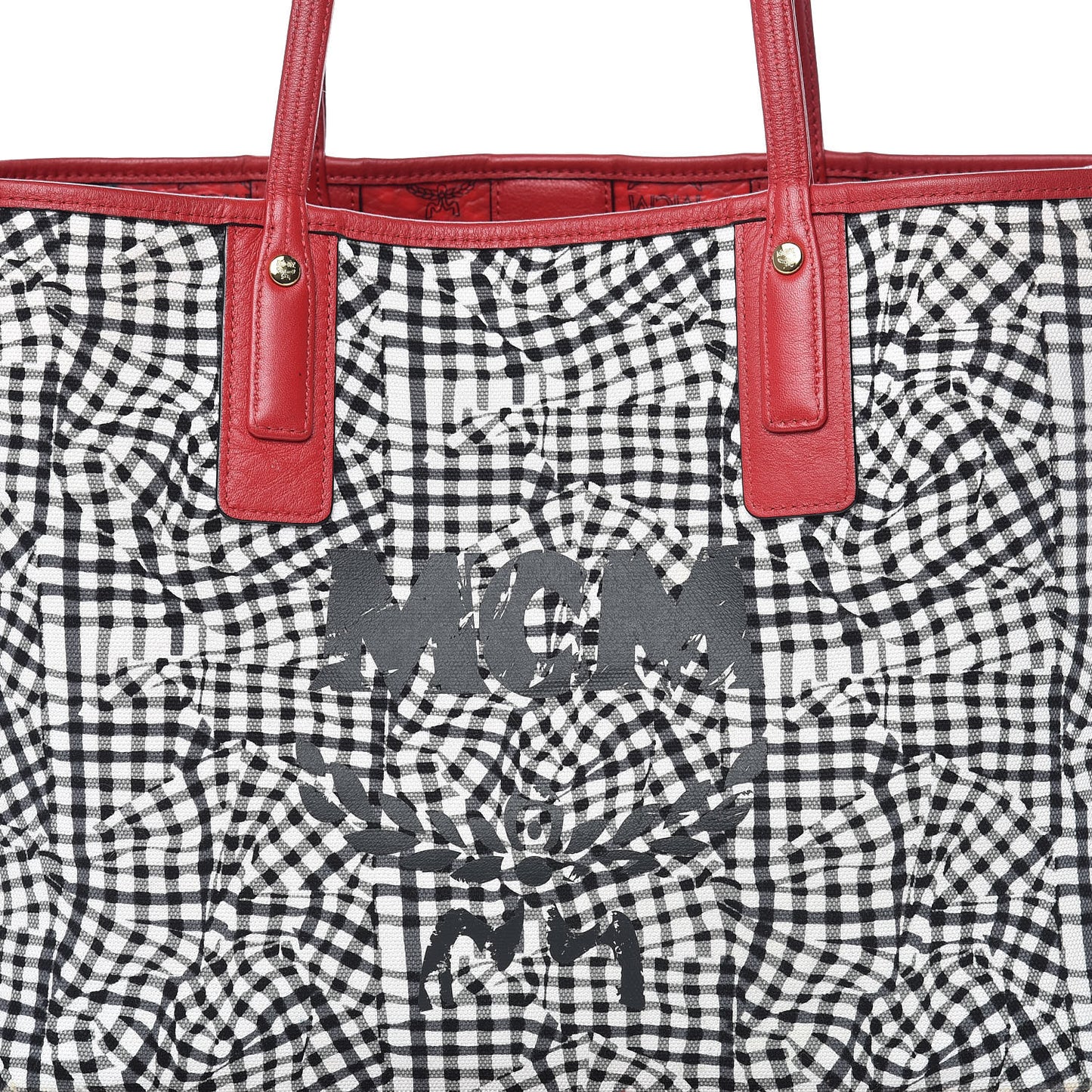 Visetos Medium Liz Reversible Shopper Tote Ruby Red