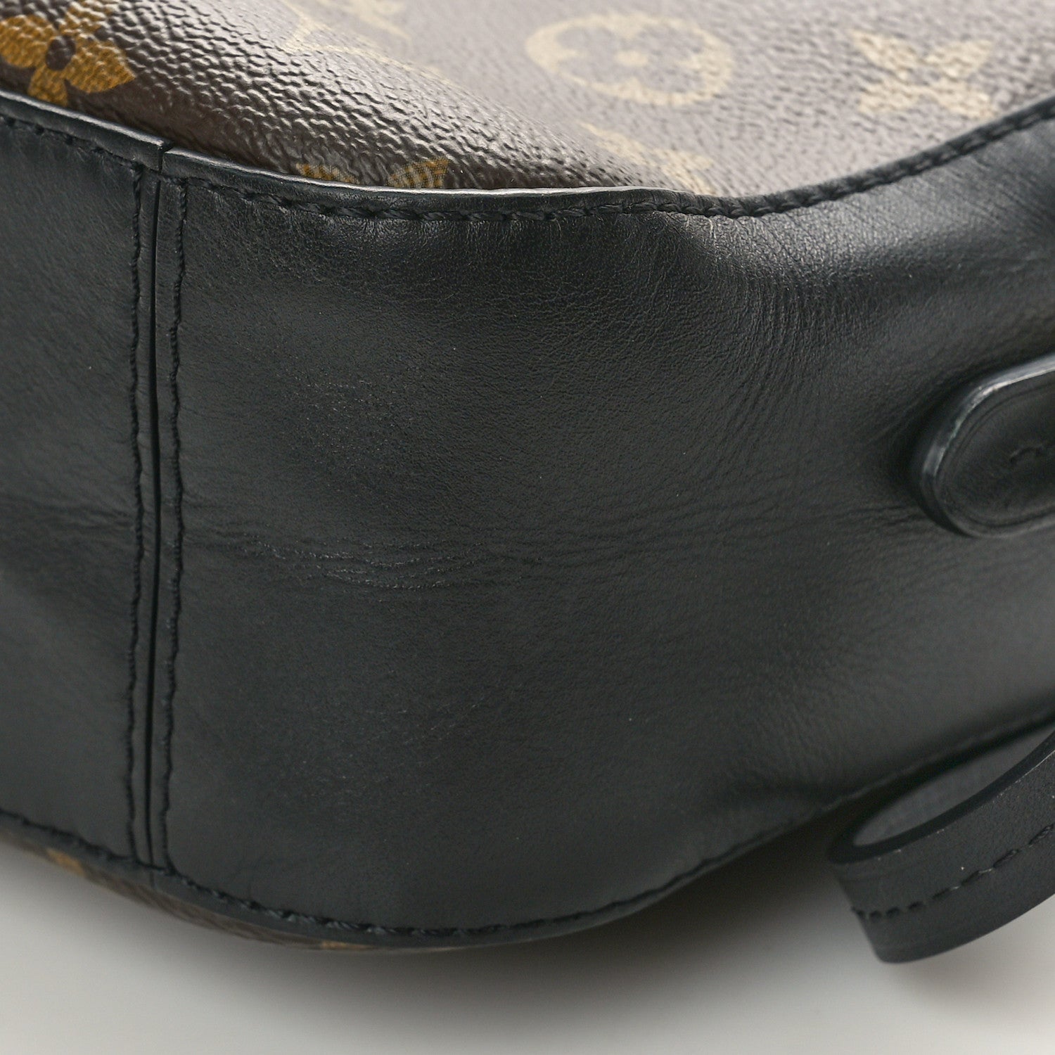 Louis Vuitton Monogram Saintonge Black 9 of 9