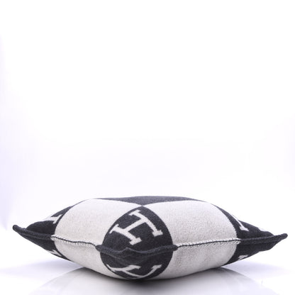 Hermes Wool Cashmere Avalon Pillow PM Ecru Gris Fonce 3 of 5