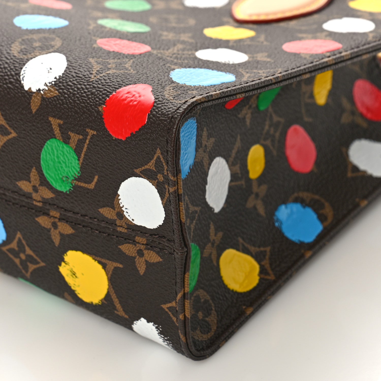 Louis Vuitton LV X YK Monogram Dots Onthego PM Multicolor 8 of 8