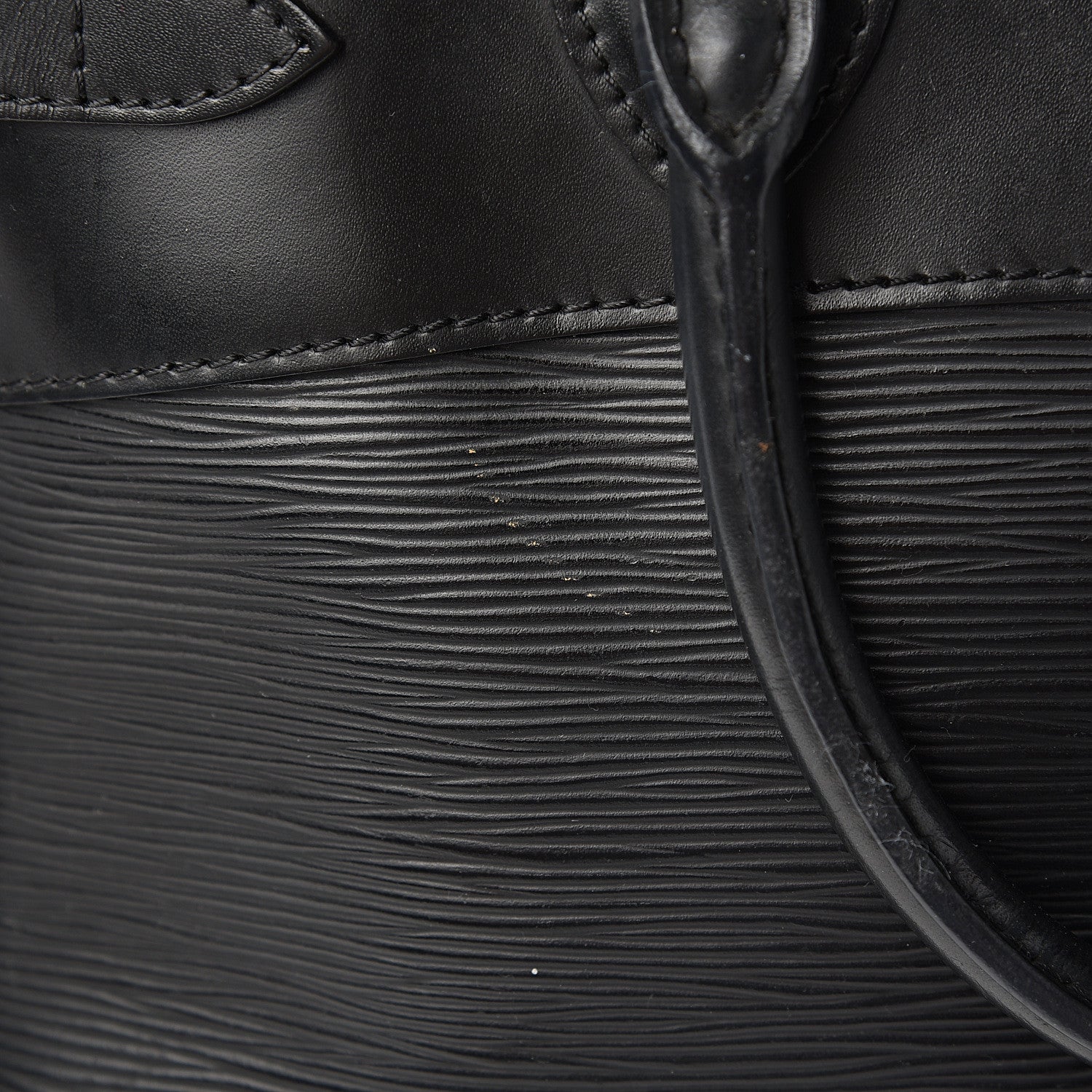 Louis Vuitton Epi Passy PM Black 7 of 10