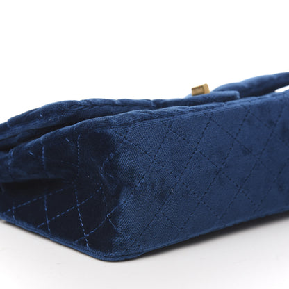 Chanel Velvet Quilted 2.55 Reissue 225 Flap Blue 7 of 12