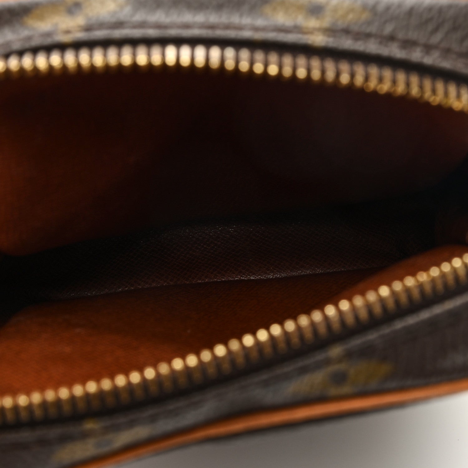 Louis Vuitton Monogram Danube 15 5 of 8