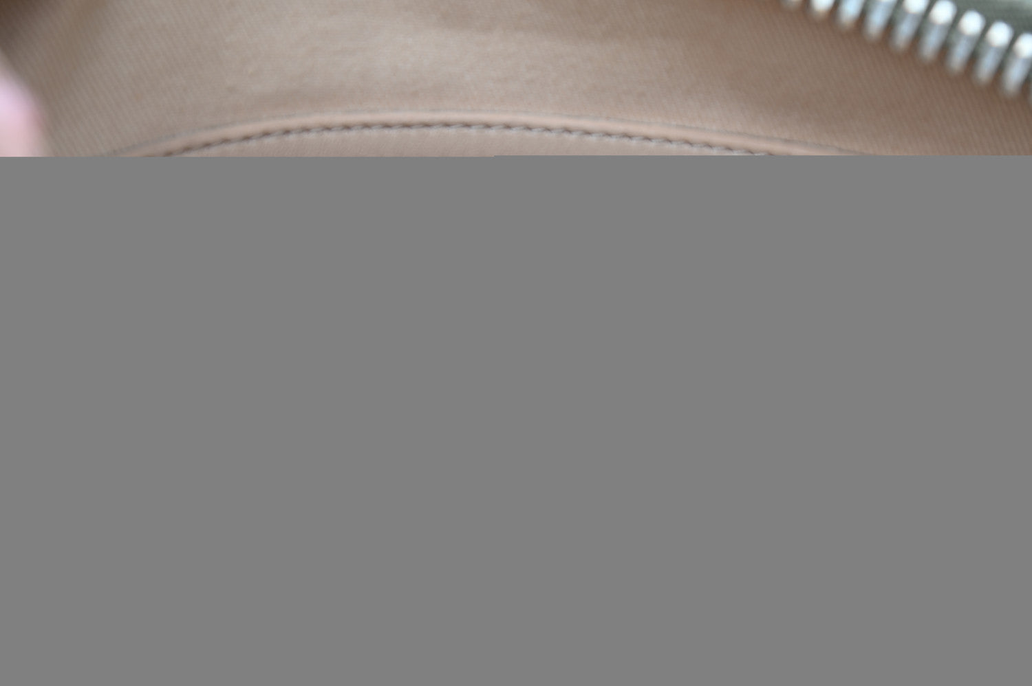 Givenchy Sugar Goatskin Medium Antigona Sand 6 of 25