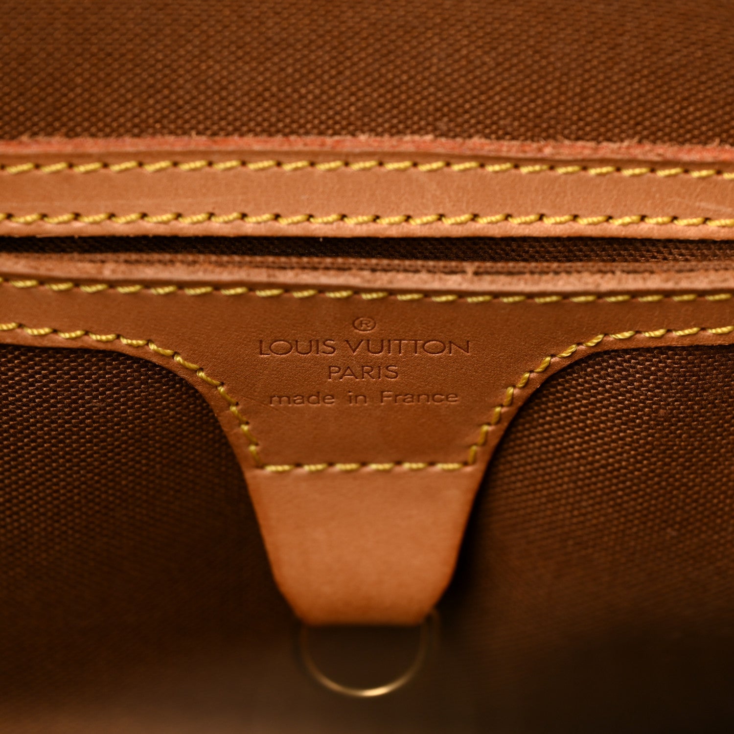 Louis Vuitton Monogram Ellipse MM 8 of 11