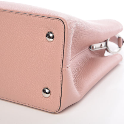 Louis Vuitton Taurillon Capucines MM Magnolia 10 of 10