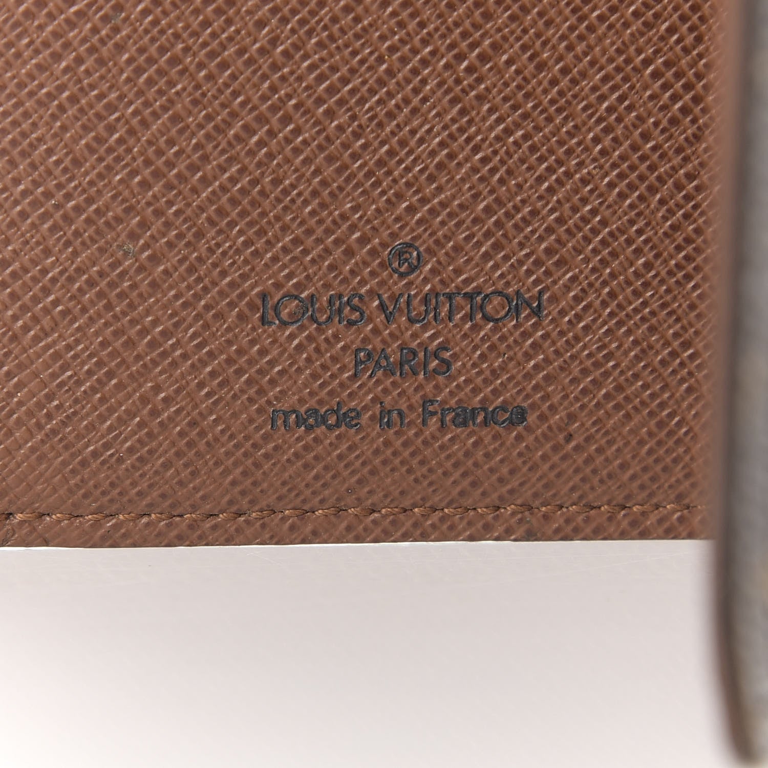 Louis Vuitton Monogram Passport Cover 6 of 8