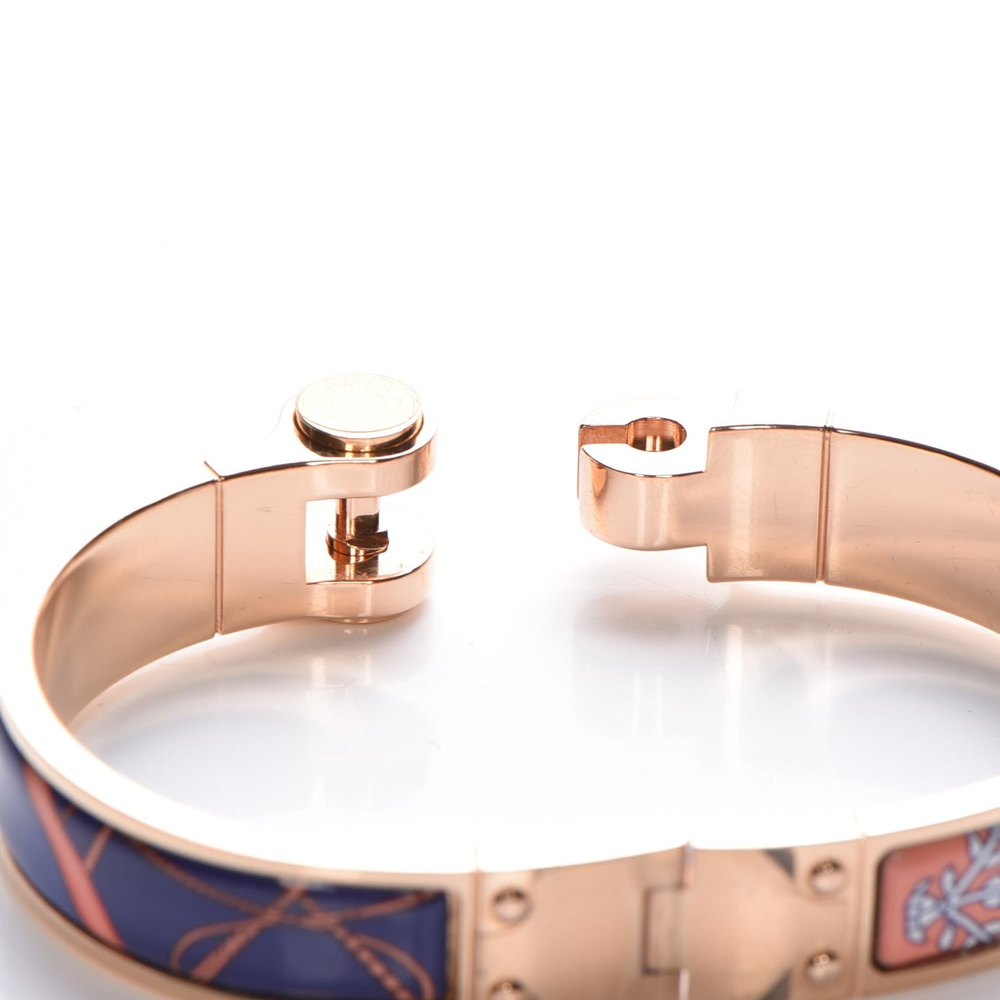 Enamel Printed Narrow Coup De Fouet Au Bloc Hinged Bracelet S Rayon X