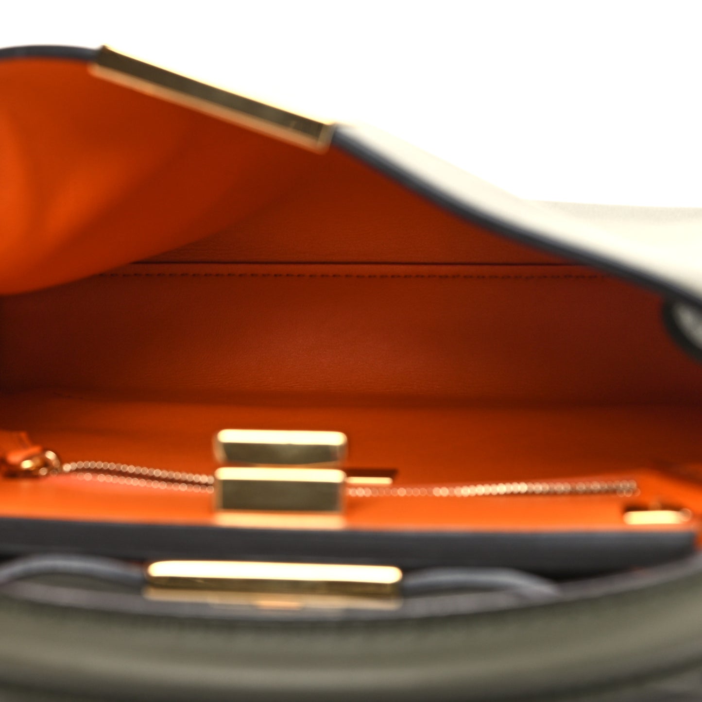 Vitello Medium Peekaboo Iconic Essentially Satchel Equatore Orange