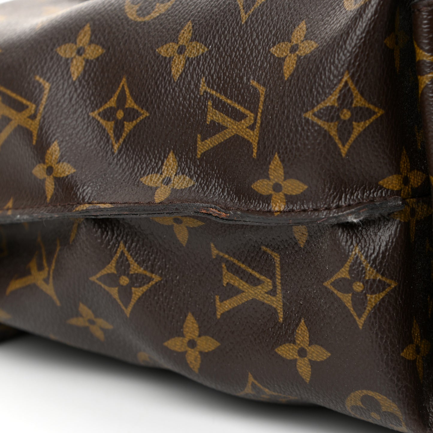 Monogram Metis