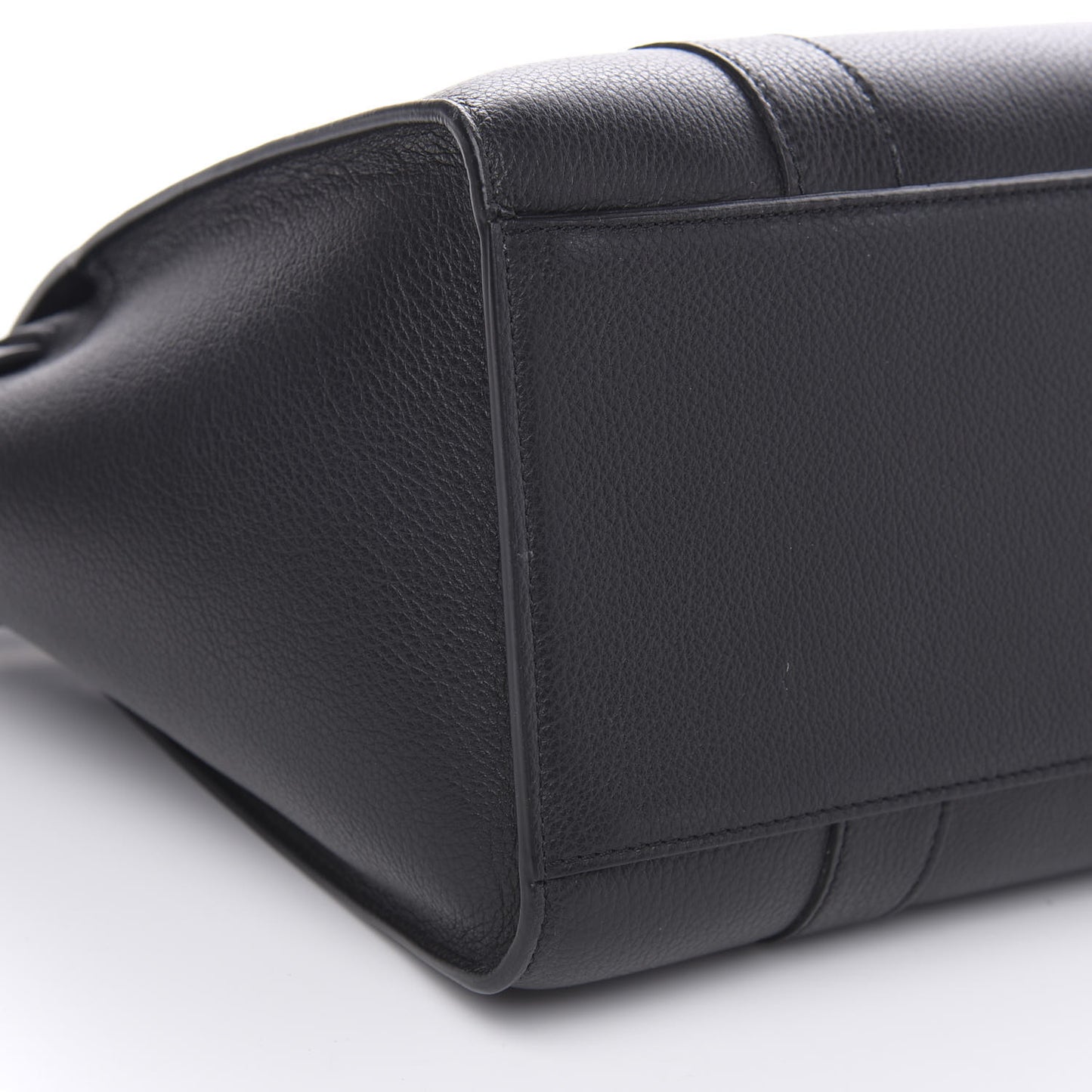 Classic Grain Small Bayswater Zip Tote Black
