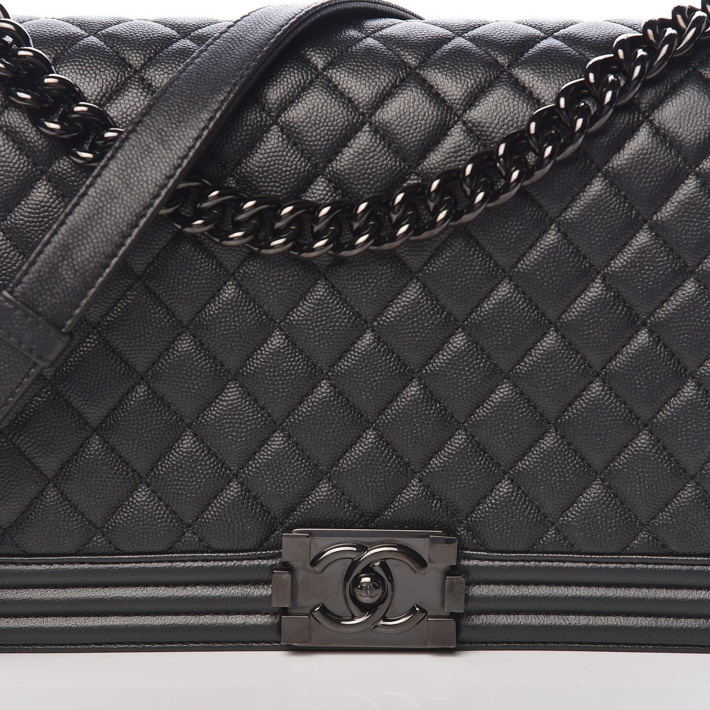 Caviar Quilted New Medium Boy Flap So Black