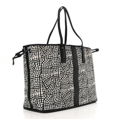 MCM Visetos Large Liz Reversible Shopper Tote Black 11 of 18