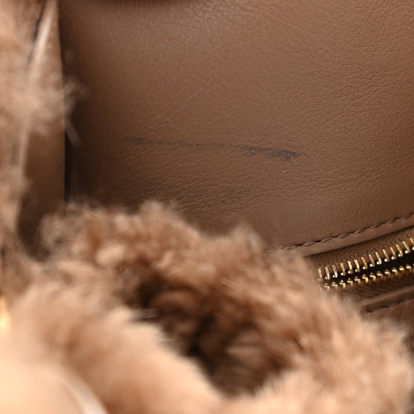 Shearling Papier B4 Zip Around Tote Marron