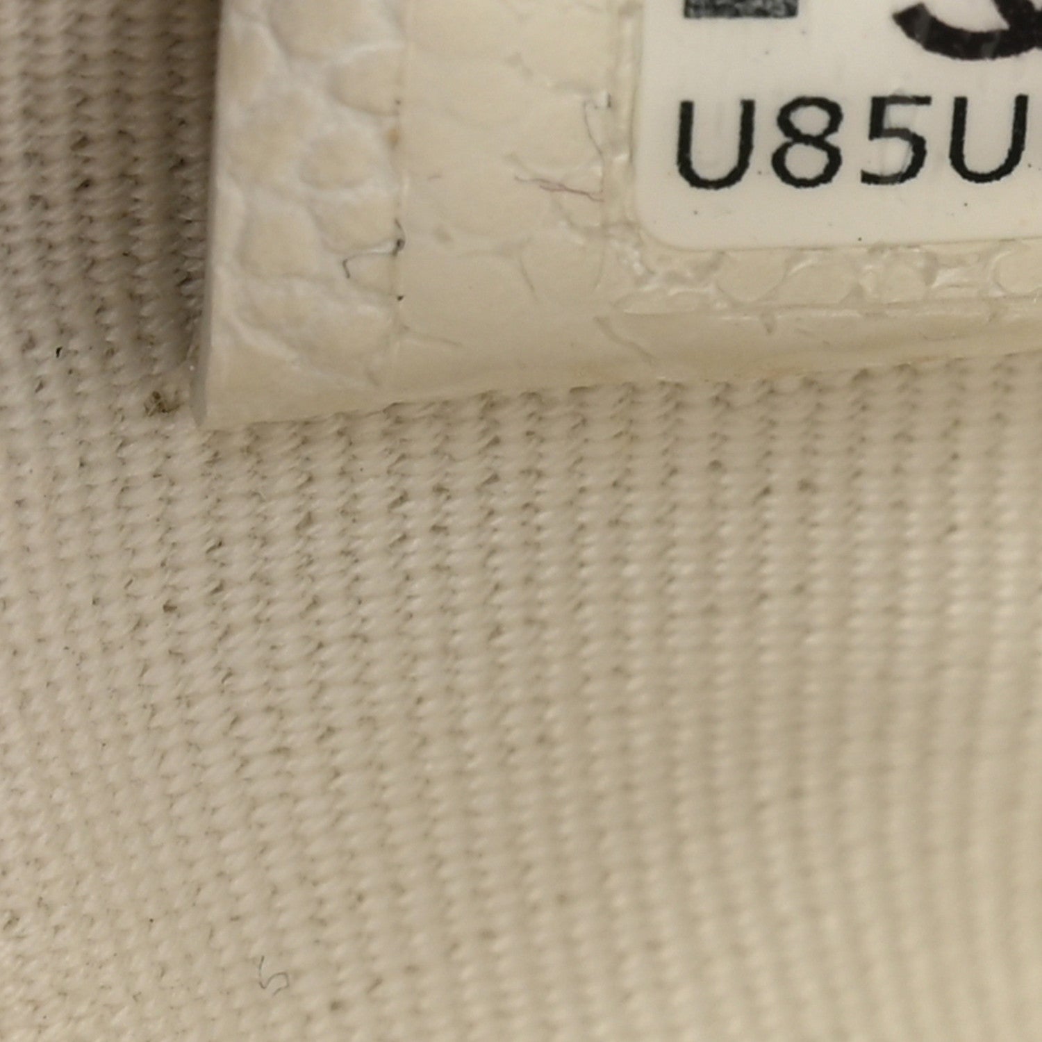 Chanel Caviar Quilted Small Pouch White 7 of 11
