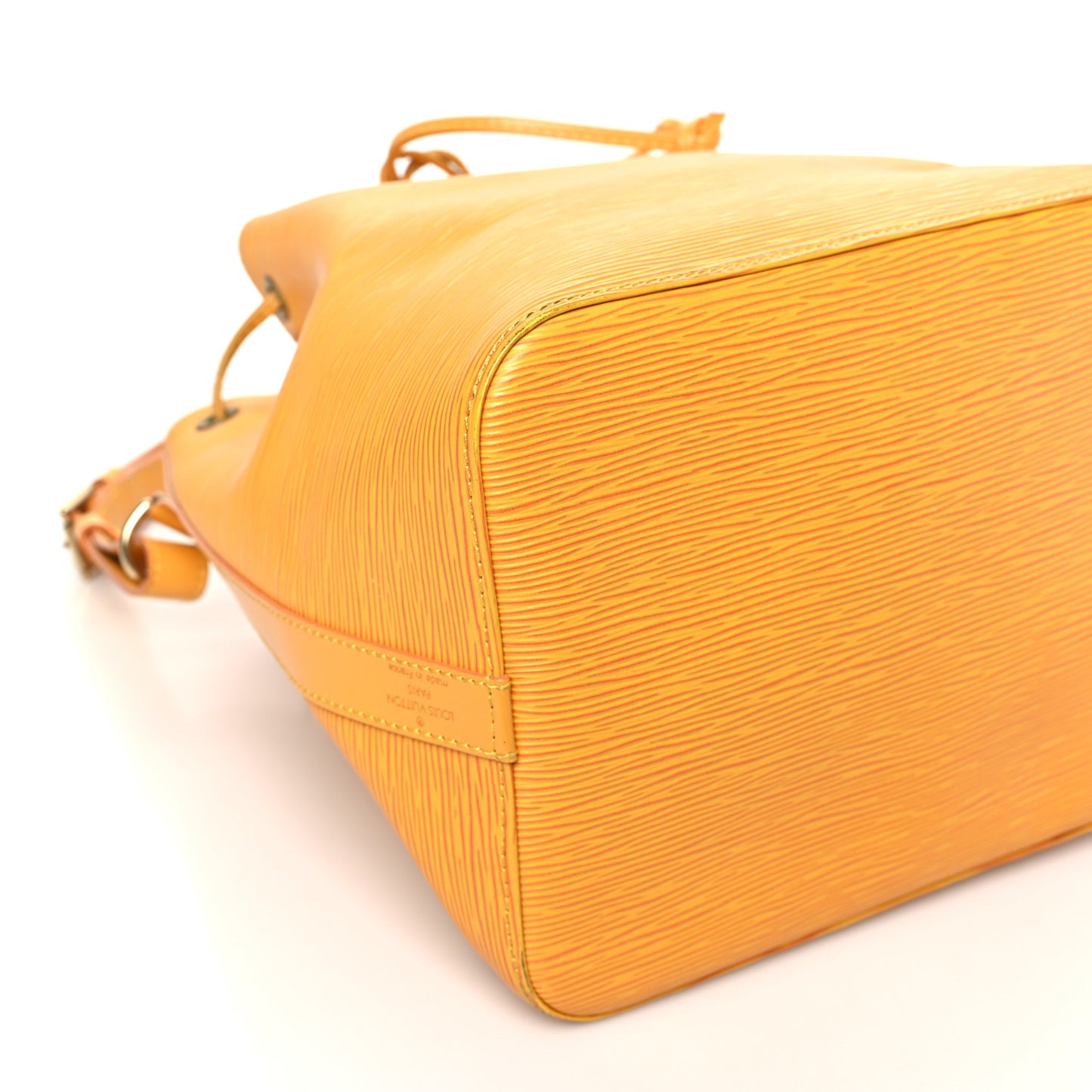 LOUIS VUITTON Epi Petit Noe Tassil