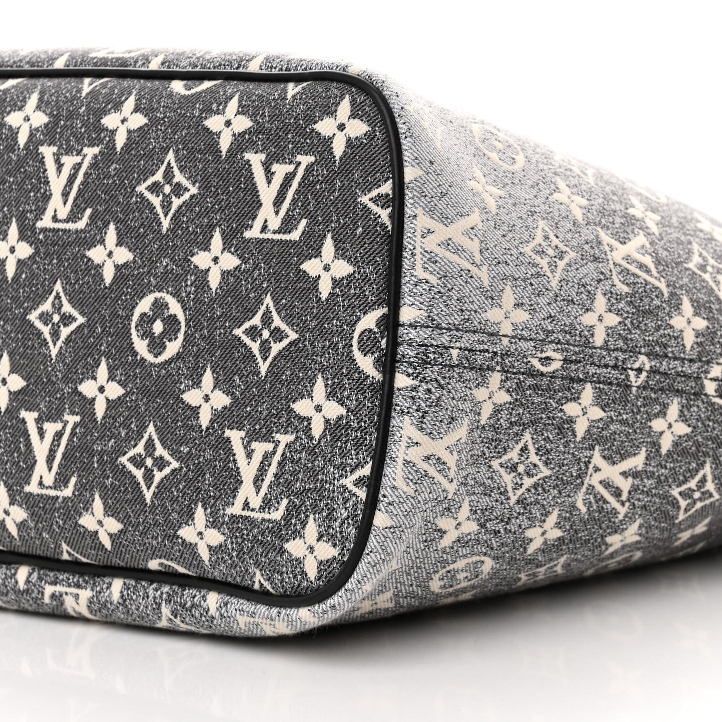 Denim Monogram Jacquard Neverfull MM Grey