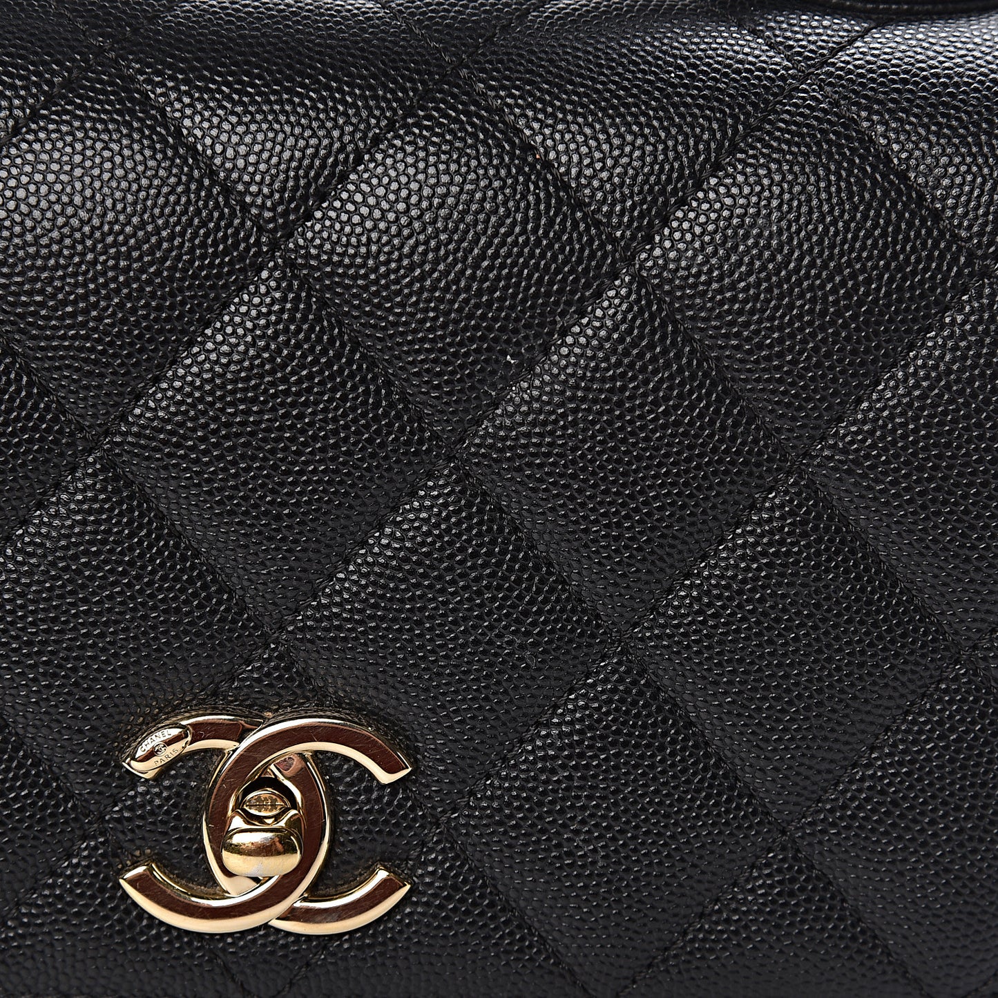 Caviar Quilted Medium Business Affinity Flap Black