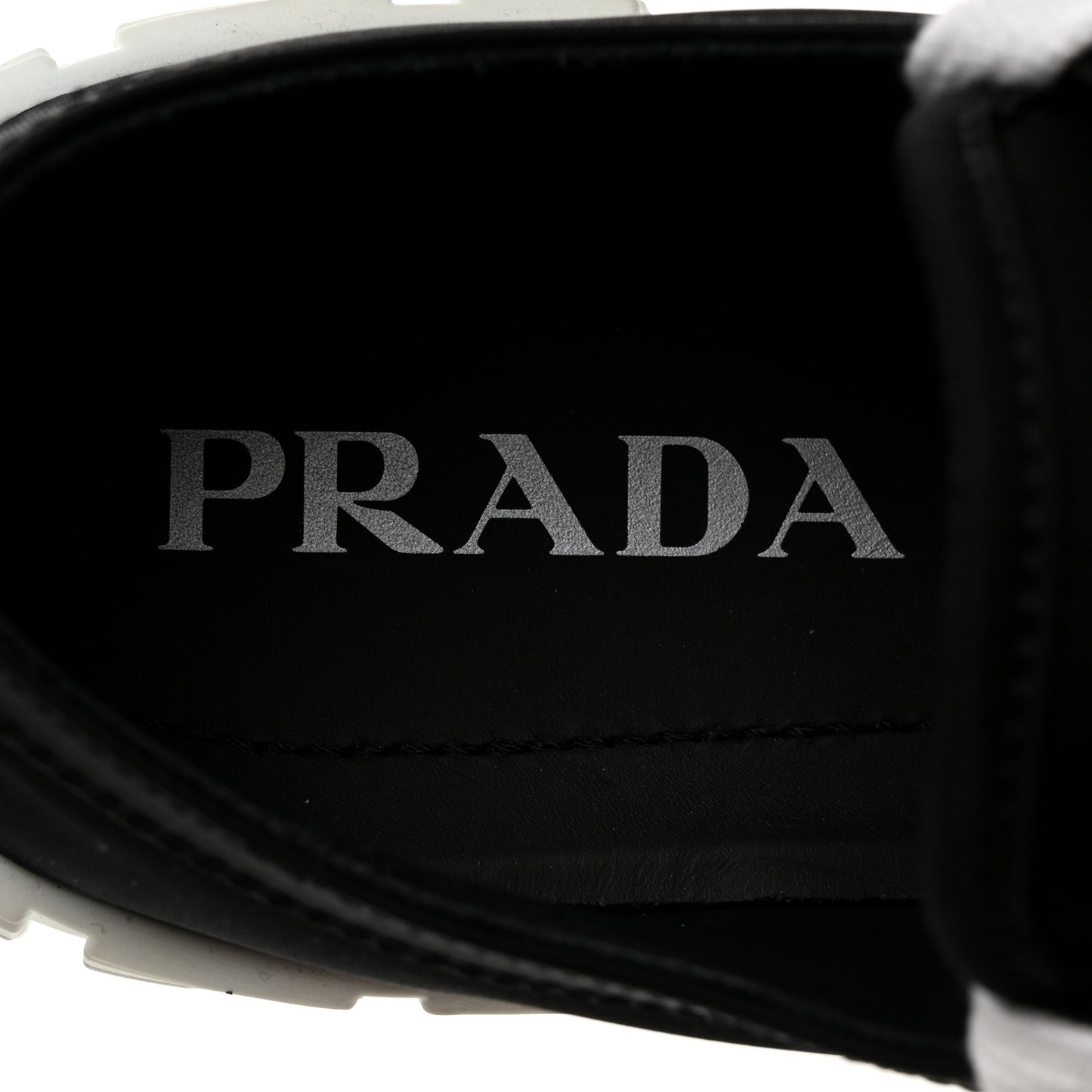 Re-Nylon Gabardine Triangle Logo Double Wheel 50mm Sneakers 37.5 Black