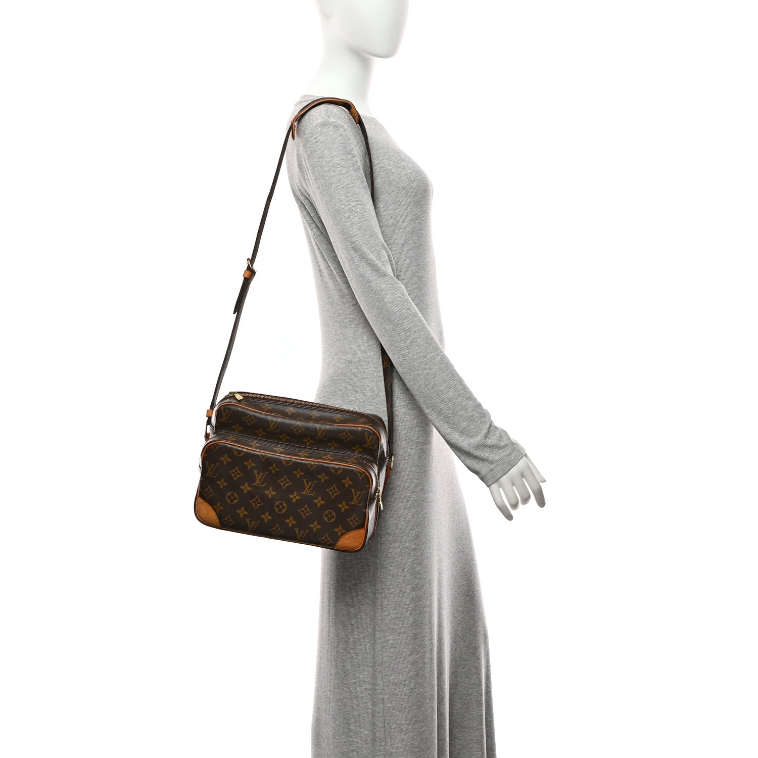 Louis Vuitton Monogram Nil 28 1861621 – FASHIONPHILE