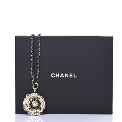 Chanel Lambskin Pearl CC Camellia Chain Necklace Gold 10 of 10