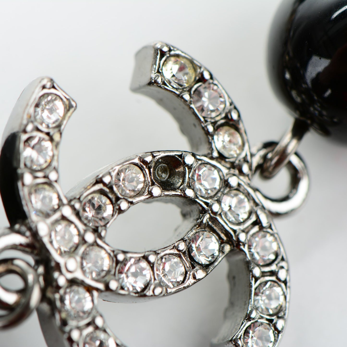 Pearl Crystal Bead CC Long Necklace Black
