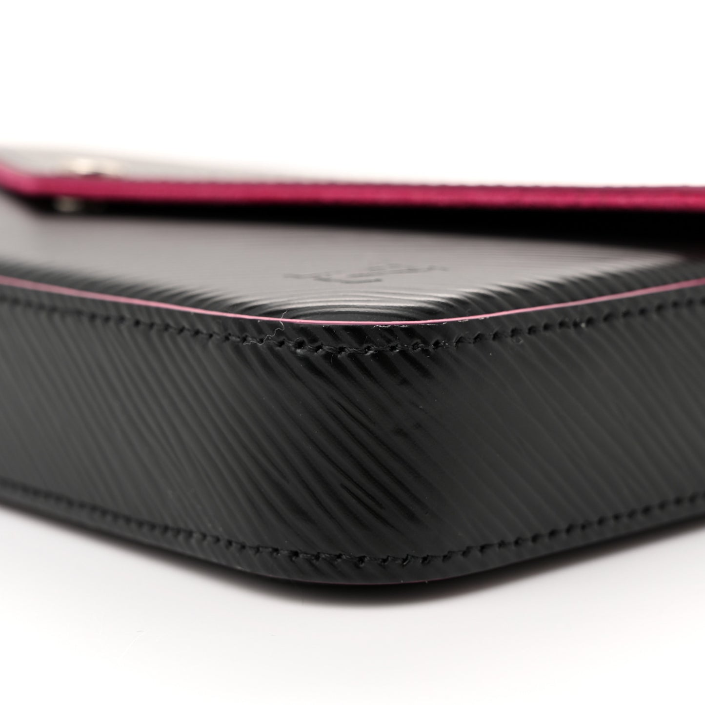 Epi Pochette Felicie Black Hot Pink