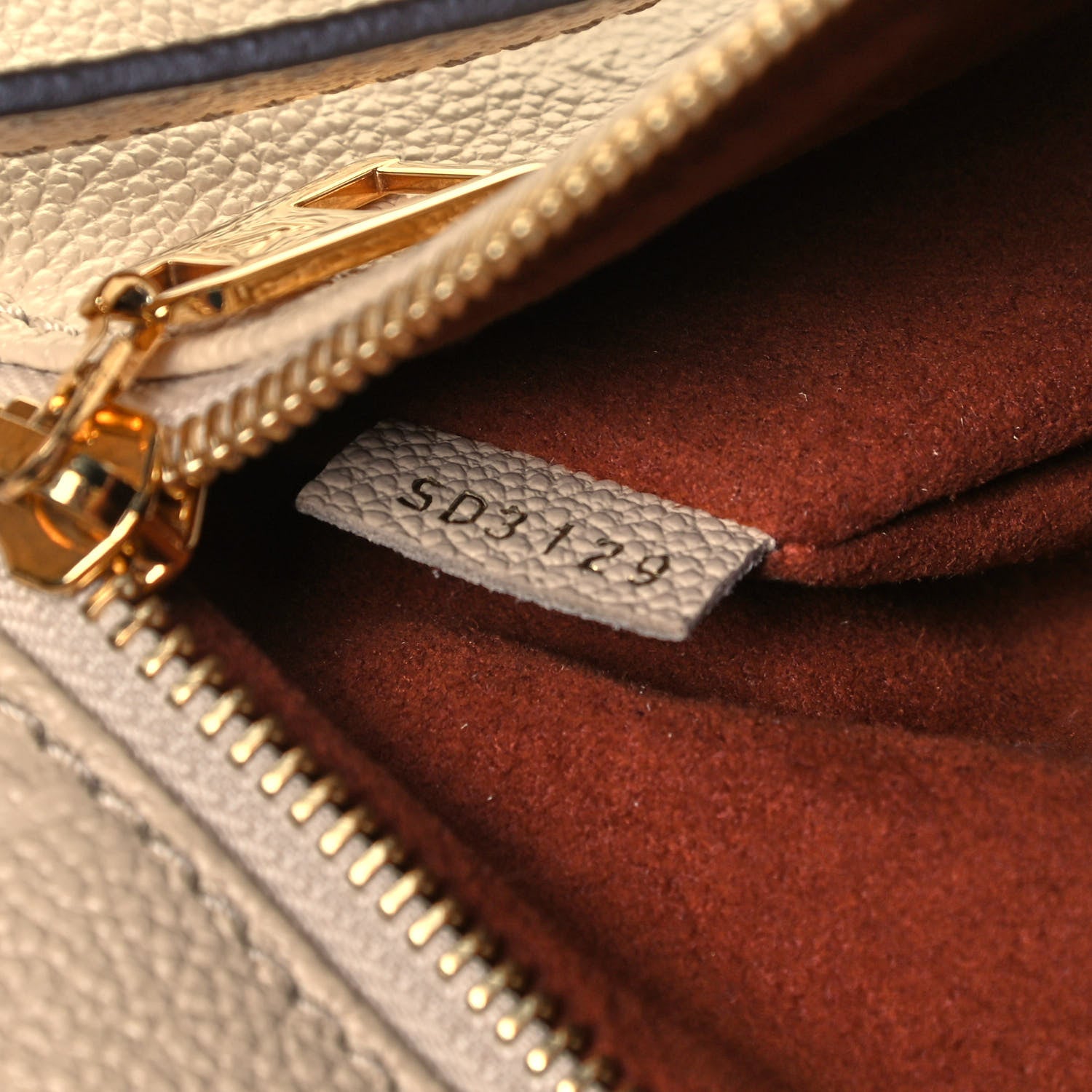 Louis Vuitton Empreinte BumBag Creme 7 of 7