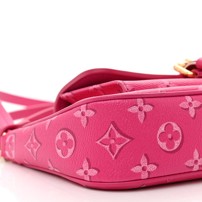 Louis Vuitton Monogram Fall For You Maxi Multi Pochette Accessories Fuchsia 9 of 11