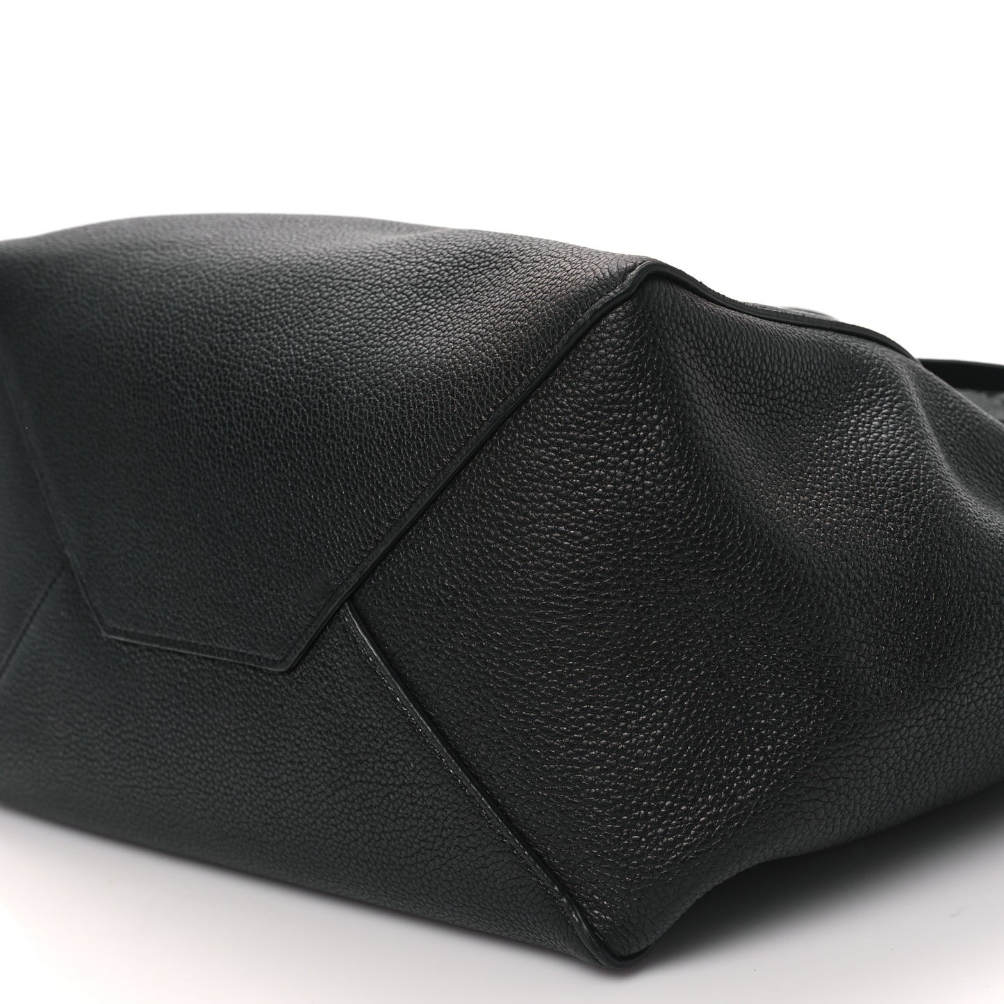 Soft Grained Calfskin Medium Belt Cabas Phantom Black